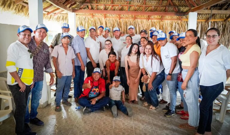 «Jocho» Ardila sigue su recorrido por Bolívar. San Juan escuchó sus propuestas.