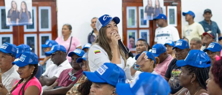 Juliana Aray exhibe su apoyo popular en Cartagena en su