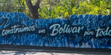 Juliana Aray y Nadia Blel realizaron un mural en Clemencia