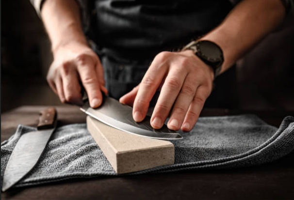 La Cuchilla de Dumek OPS de Tonny Guerra y el