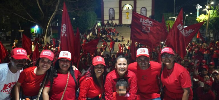 Santa Rosa de Lima tambien esta con Yolanda Wong