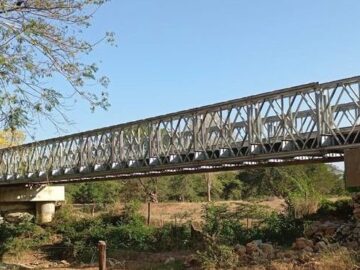 Se han instalado 24 puentes metalicos para conectar veredas y