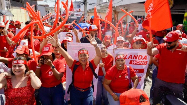 1771193438 Con Yolanda Wong liderando la Marea Roja conquisto Turbaco Turbana