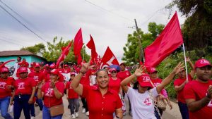1771212043 20 Yolanda Wong recorrio casa por casa las calles de