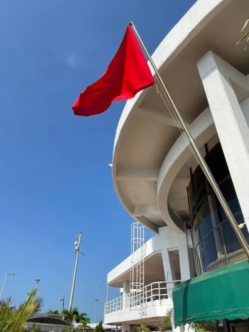 Bandera Roja en las Playas de Cartagena debido al paso