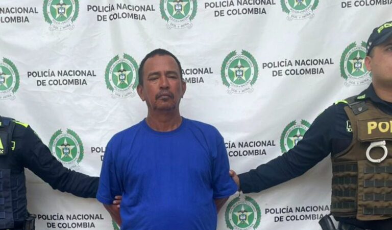 Detenido hombre acusado de asesinar a una mujer en Calamar, Bolívar.