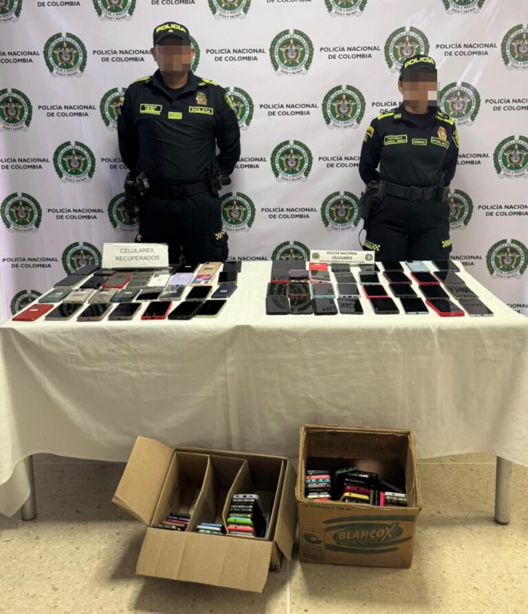 En la Boquilla vivienda servia de refugio para almacenar telefonos