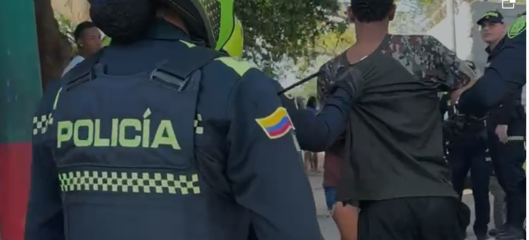 En los primeros 41 días de 2026, la Policía de Cartagena detuvo a 123 individuos por hurto y a 820 por diversos delitos.