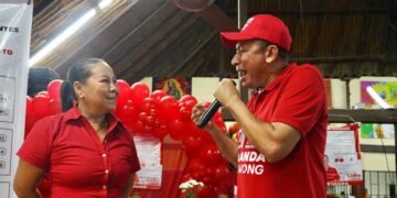 Exdiputado Sigilfredo Tapia se une a Yolanda Wong y refuerza