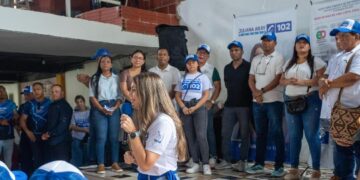 Juliana Aray afirma Bolivar cuenta con quien le defienda
