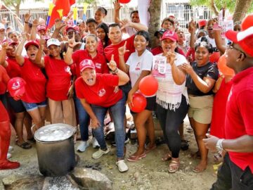 Olla Popular en los Barrios de Cartagena con Yolanda Wong