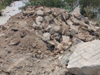 1772582128 A base de escombros estan despojando la Cienaga de la