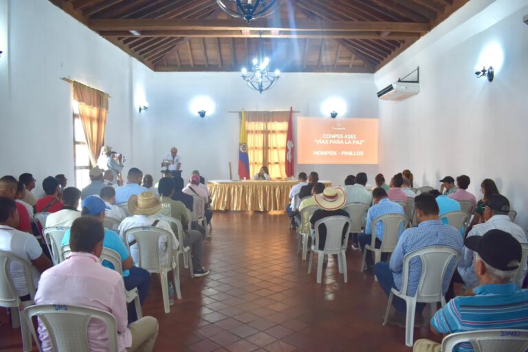 El Ministerio de Transporte presenta el proyecto vial Mompox–Pinillos