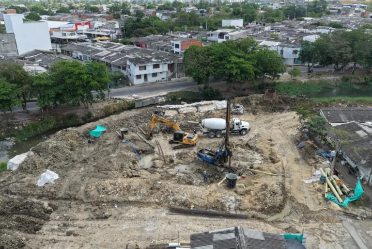 Informe de avance La construccion del puente Palmeras Palmeritas en el