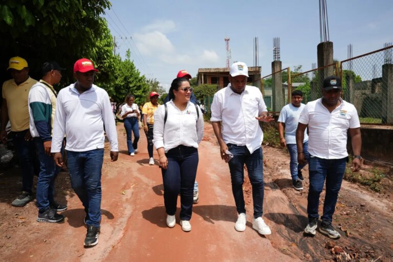 Inspeccion de la Contraloria Departamental a proyectos implementados en el