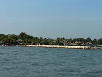 Inspeccion de la autoridad maritima a motos acuaticas en Punta