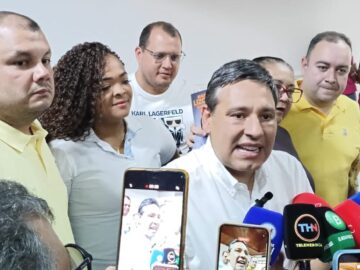 Mauricio Lizcano presento su iniciativa Cartagena Real