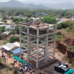 Obras de construccion del sistema de acueducto en Altos del
