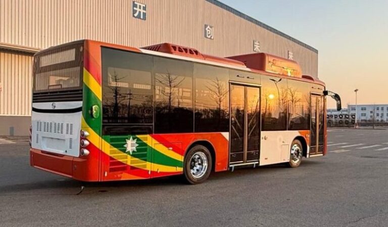 Viaje de la Alcaldía de Cartagena a China para ver autobuses: SNTT Colombia critica el turismo oficial relacionado con la contratación pública