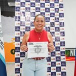 Yolanda Wong recibe oficialmente su credencial como Representante a la