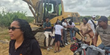 Consejo Comunitario de Tierra Baja detiene obras de doble calzada