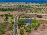 Gobernacion presenta la primera fase del proyecto vial que une