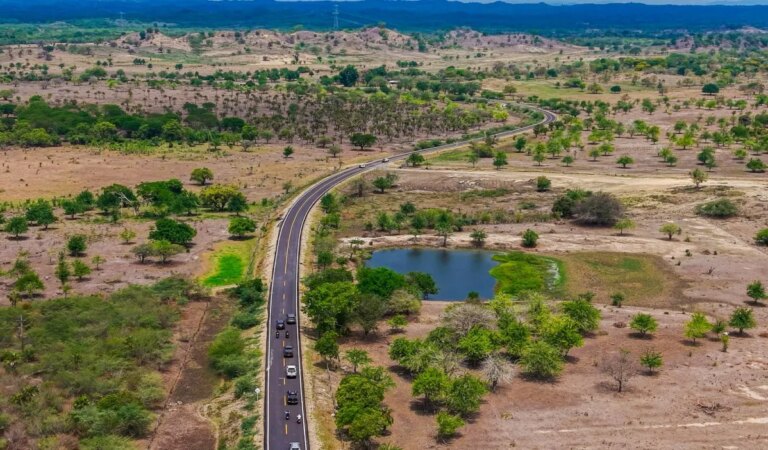 Gobernación presenta la primera fase del proyecto vial que une los municipios de Córdoba y Magangué