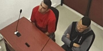 Detienen a tres policias acusados de cometer un crimen en