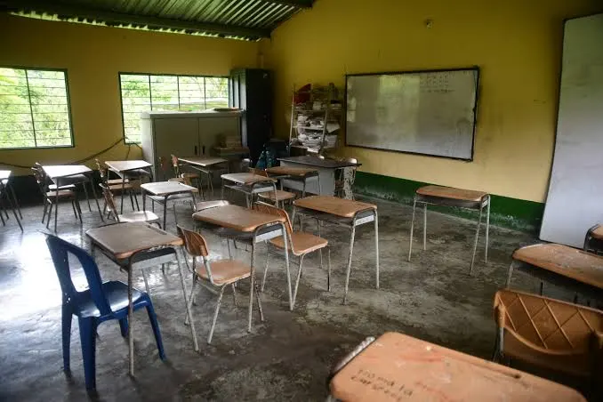 El Ministerio de Educacion informa que la Gobernacion implementa medidas