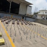 En operativos de control de trafico la Policia confisca mercancia