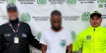 Tres hombres encarcelados por violencia intrafamiliar