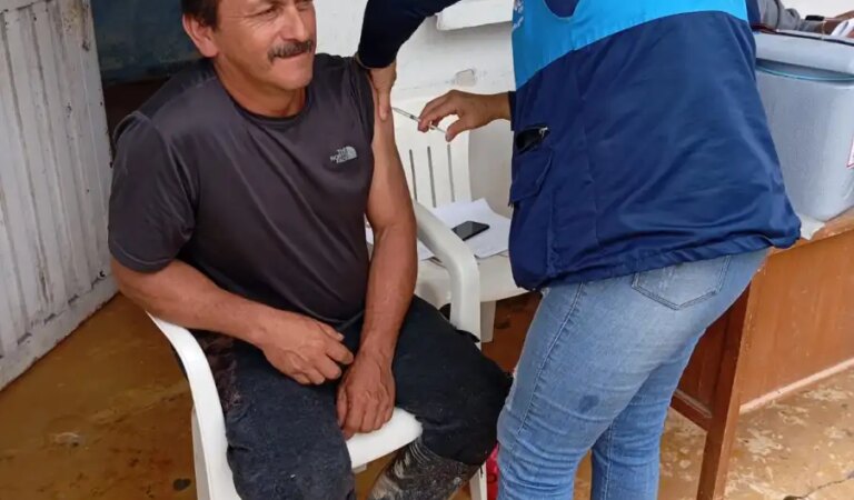 Invitación de Nueva EPS a los usuarios para vacunarse contra enfermedades tropicales
