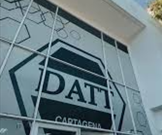 Denuncian a exfuncionaria del DATT por presunto delito de usurpacion