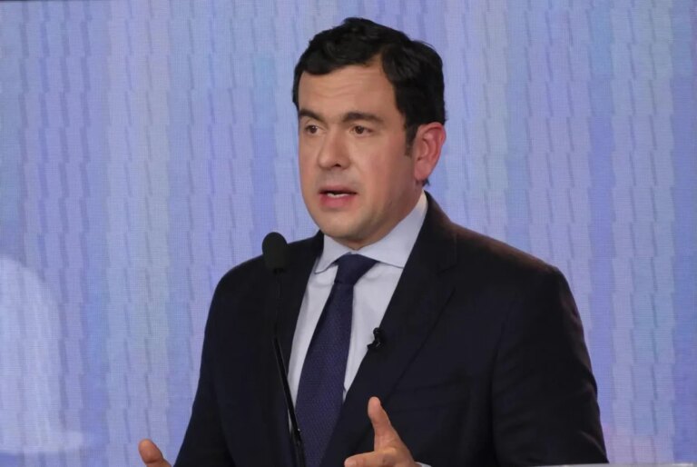 El presidente electo Abelardo De La Espriella confirma su primer