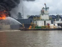 Exploran las razones de la explosion en el astillero de