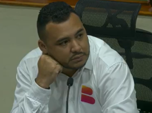 Javier Julio Bejarano renuncia al MAIS y a su curul