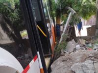 Transcaribe Autobus se quedo sin frenos al descender una loma