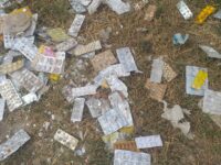 Alertan sobre desecho de medicamentos en el Cano Chamaria El