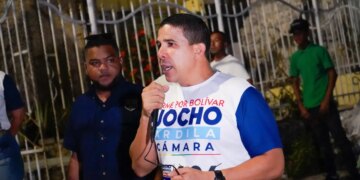 El representante electo Jocho Ardila es nombrado compromisario del Centro