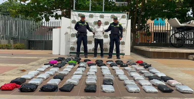 En el barrio Daniel Lemaitre la Policia incauta mas de