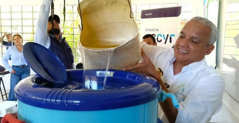 Filtros purificadores de agua entrega de la gobernacion de Bolivar