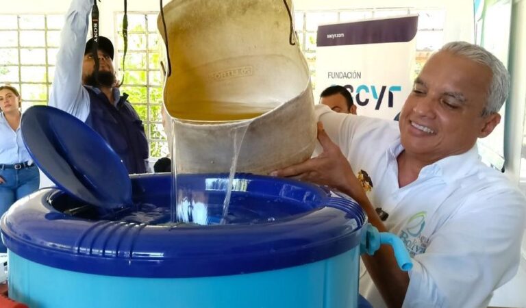 Filtros purificadores de agua: entrega de la gobernación de Bolívar a escuelas municipales.