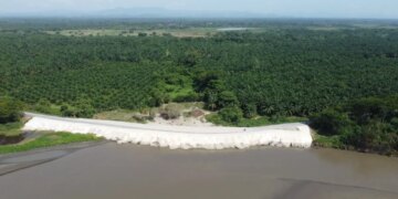 Fortalecen la conectividad vial en Rio Viejo Bolivar con obras de