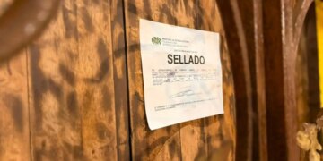 Suspension temporal de los establecimientos de diversion en el Centro