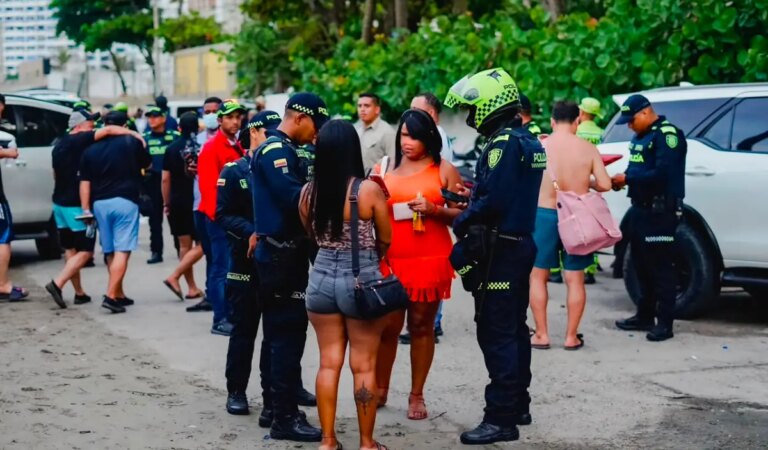 Sellan dos establecimientos comerciales en zona turística de Cartagena
