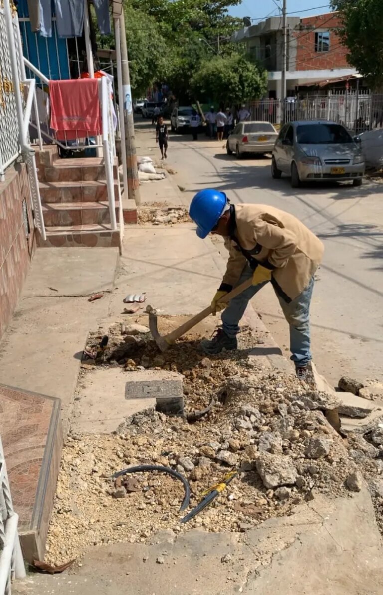 Aguas de Cartagena avanza en renovacion de redes en Pasacaballos