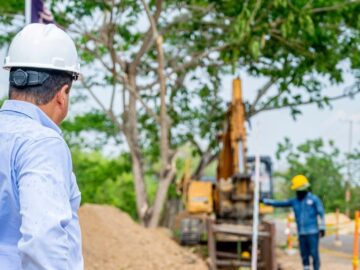 Comenzaron los trabajos de rehabilitacion del alcantarillado en la Avenida