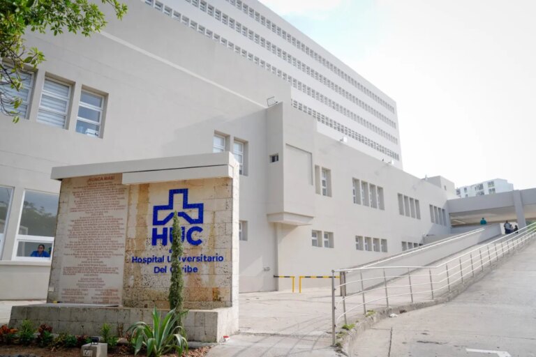 Con motivo de sus 20 anos de operacion el Hospital