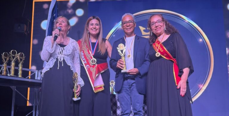 En Nueva York reconocen la labor periodistica del cartagenero Warner