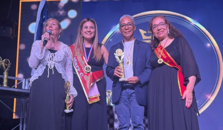 En Nueva York reconocen la labor periodística del cartagenero Warner Polo Meléndez.